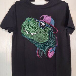 Kids Dinosaur graphic Tshirt Size M (8) New with tags